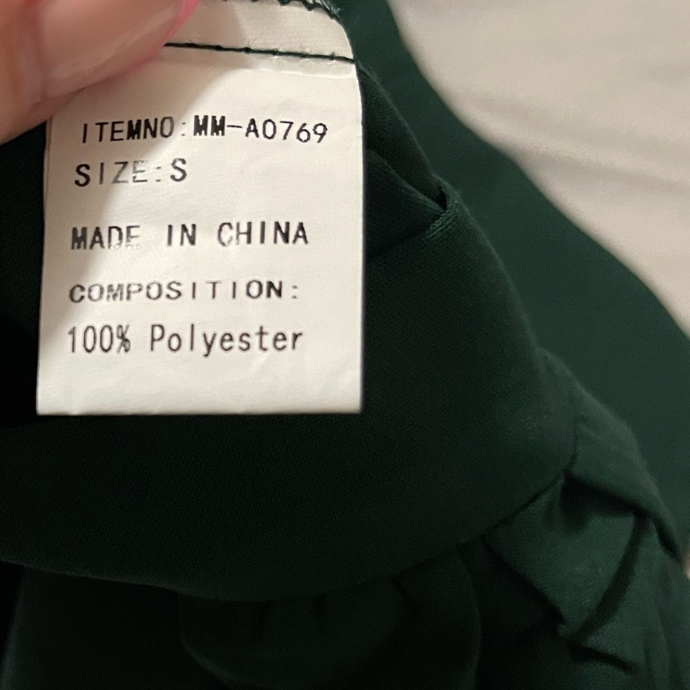 Sale!!! Green Top - Picture 4 of 4